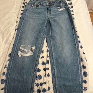 American Eagle Outfitters Women's Light Blue Boyfriend Jeans